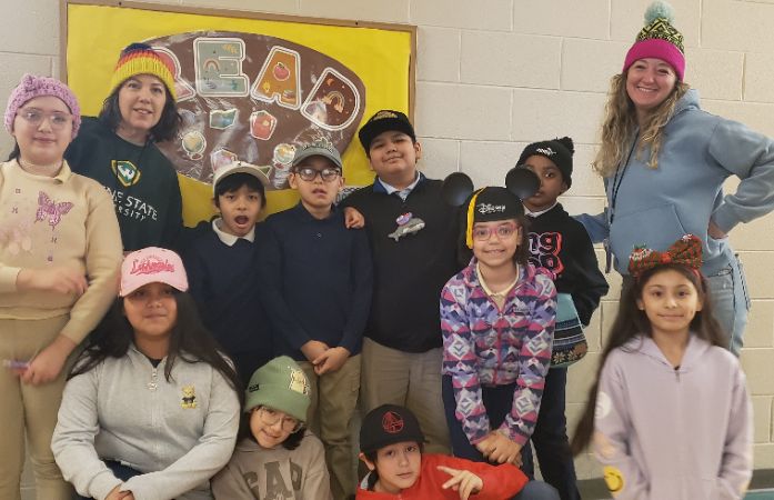  Students and teachers wearing hats
